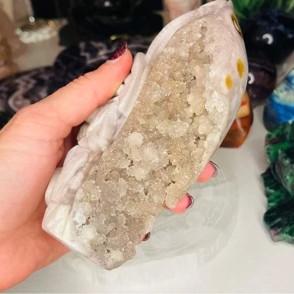 Pink Amethyst Dragon Druzy Carving 🐉 - Picture 3 of 5